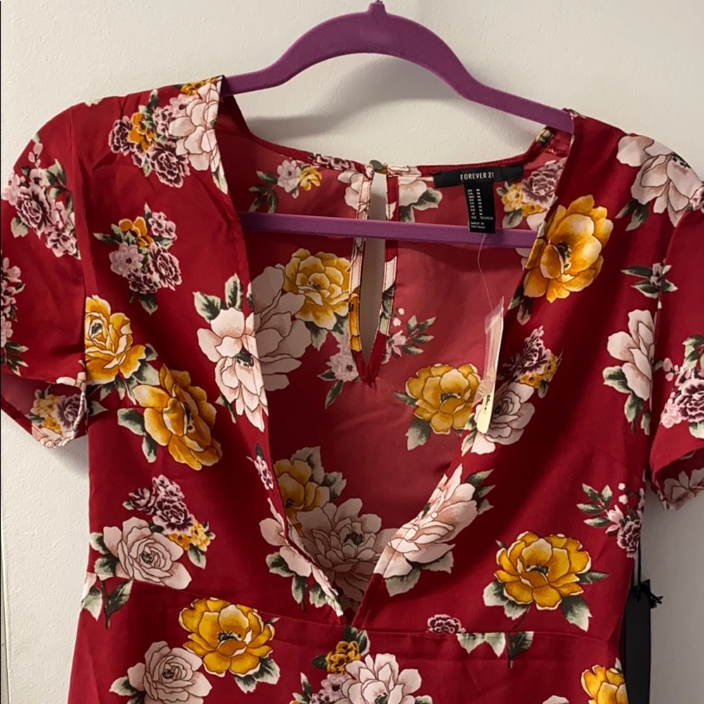 2 for $10 Forever 21 Floral print mini dress vneck NWT - Picture 2 of 4
